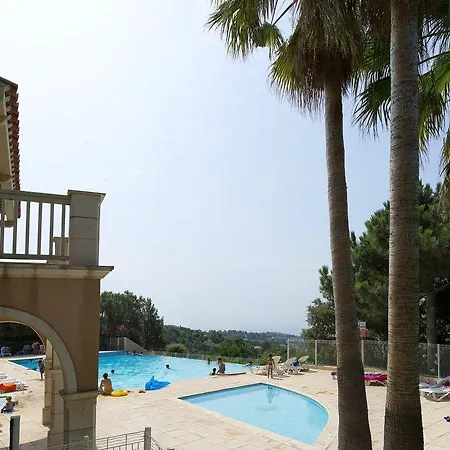 Pierre & Cap Hermes Apartmanhotel Fréjus