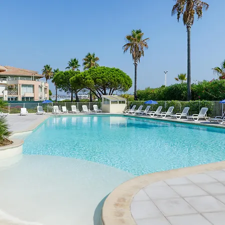 Pierre & Cap Hermes Apartmanhotel 3*