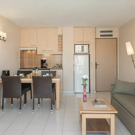 Pierre & Cap Hermes Apartmanhotel
